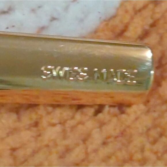 Marshall Fields vintage‎ gold tone toothbrush set NIP - Picture 6 of 6